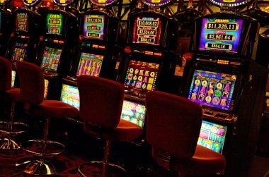 bungtoto Featured Games home screen showing featured slot and live casino tiles