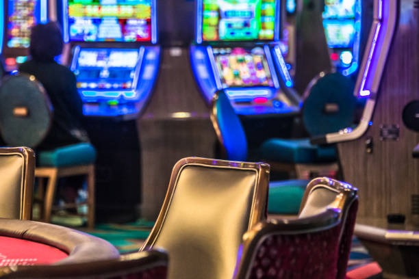 bungtoto mobile home screen showing sportsbook, live casino, and slot game tiles